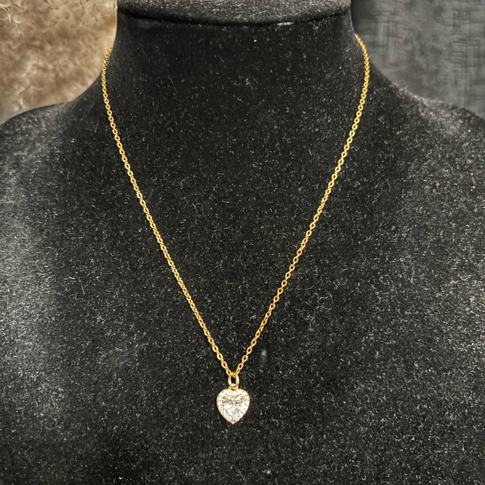 Dainty Gold Heart Pendant Necklace